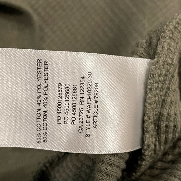 💗GET 20% OFF💗 Aritzia TNA Quarter Zip Waffle Thermal Pullover Sweatshirt Green - Picture 4 of 5